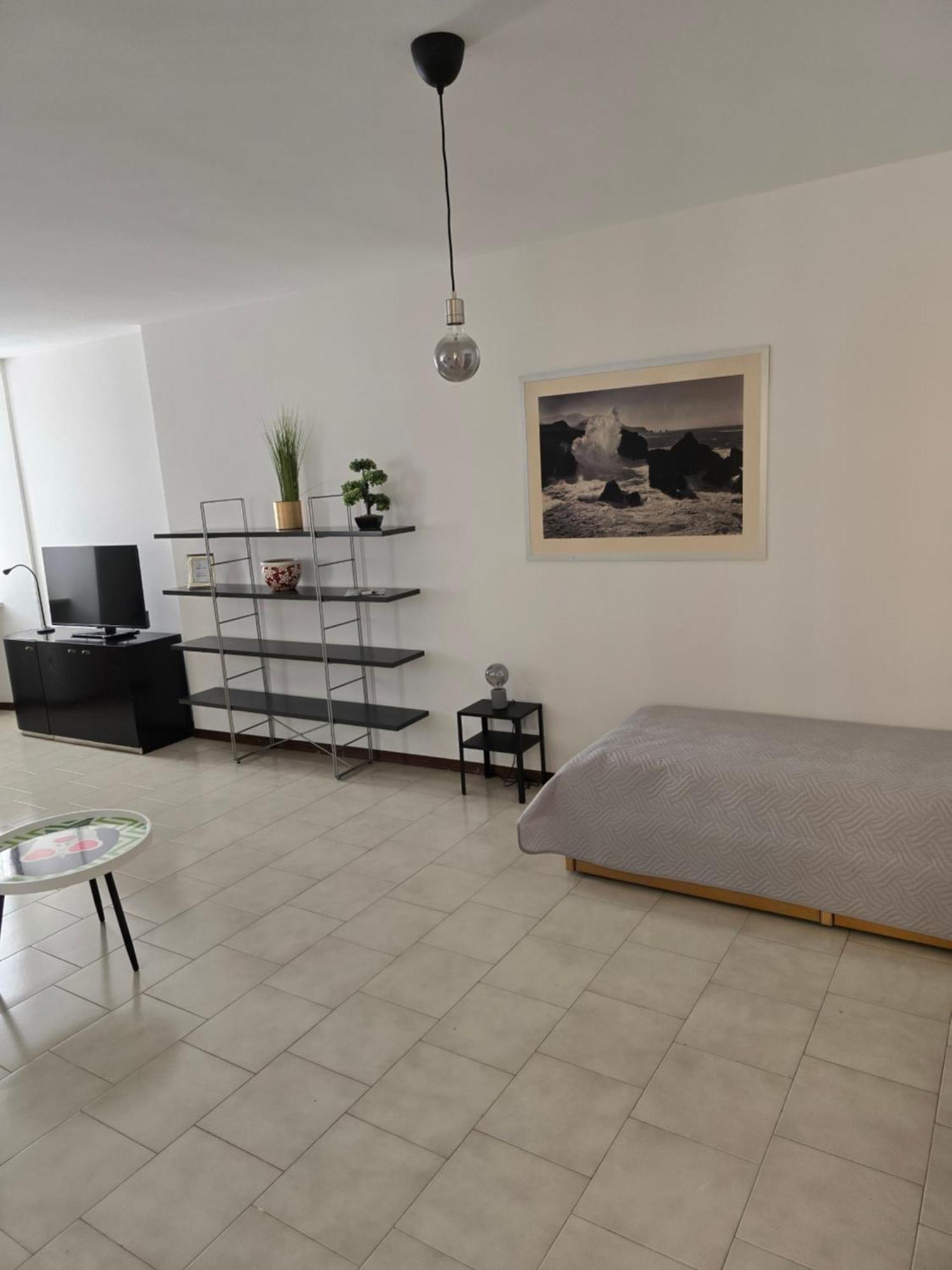 La Torretta Apartment Пескьера-дель-Гарда Экстерьер фото