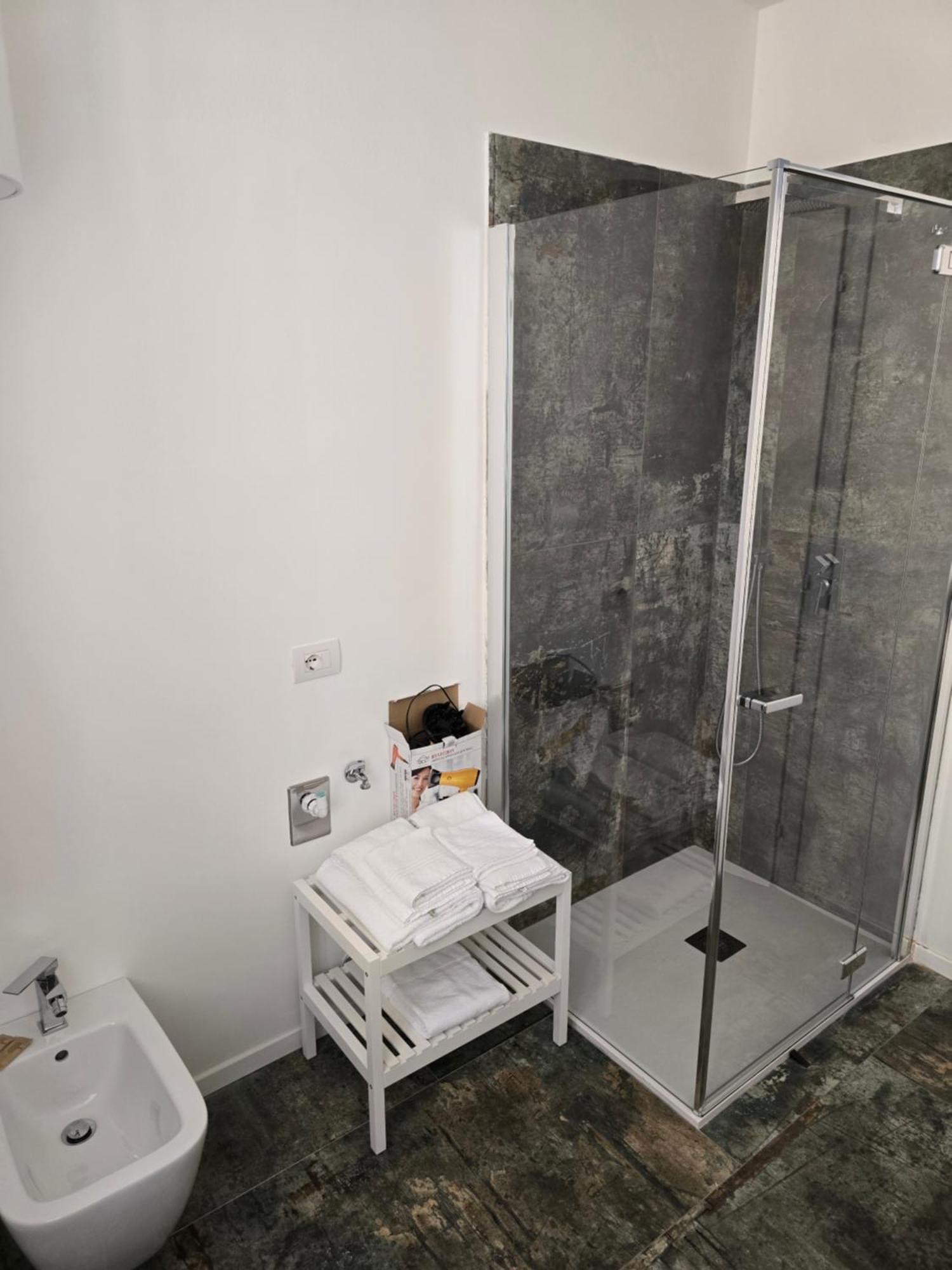 La Torretta Apartment Пескьера-дель-Гарда Экстерьер фото
